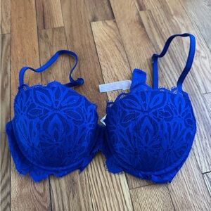 PINK Victoria's Secret Vibrant Blue Lace Bra